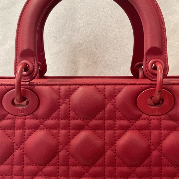 Dior Bag - Picture 5 of 9